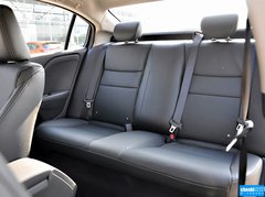 2016款 1.5L CVT 豪华型