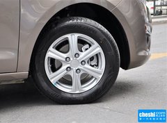 2016款 1.6L 手动尊贵型
