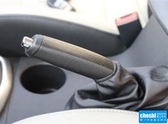 2016款 1.6L 手动尊贵型