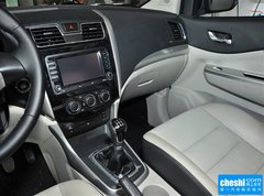 2016款 1.6L 手动尊贵型
