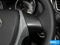 2016款 1.6L 手动尊贵型