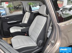 2016款 1.6L 手动尊贵型