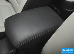 2016款 1.6L CVT尊享型
