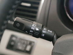 2016款 1.6L CVT尊贵型