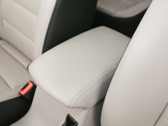 2016款 1.6L CVT尊贵型