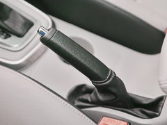 2016款 1.6L CVT尊贵型