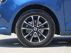 2016款 1.6L CVT尊贵型