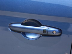 2016款 1.6L CVT尊贵型