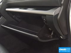 2016款 2.5L 全驱荣耀版