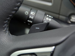 2016款 2.5L 全驱荣耀版