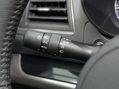 2016款 2.5L 全驱荣耀版
