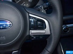 2016款 2.5i 运动导航版