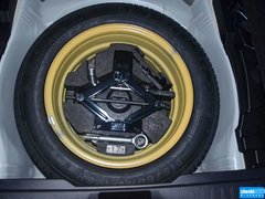 2016款 2.5i 运动导航版