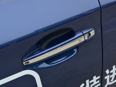 2016款 2.5i 运动导航版