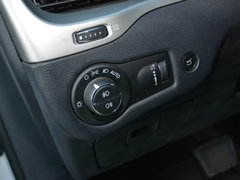 2016款 2.4L 优越版