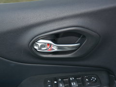 2016款 2.4L 优越版
