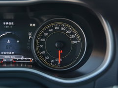 2016款 2.4L 优越版