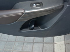 2016款 2.4L 优越版