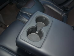 2016款 2.4L 优越版