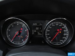 2016款 1.6L 自动尊贵型