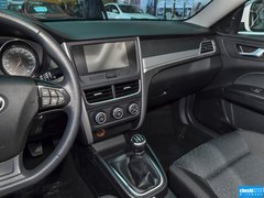 2016款 1.6L 自动尊贵型