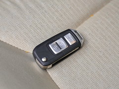 2016款 1.6L 自动尊贵型