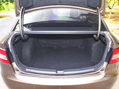 2016款 1.6L 自动尊贵型
