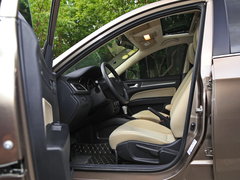 2016款 1.6L 自动尊贵型