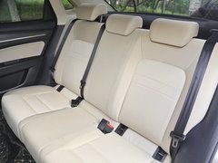 2016款 1.6L 自动尊贵型