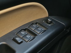 2016款 1.6L 自动尊贵型
