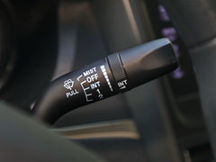 2016款 1.6L 自动尊贵型