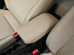 2016款 1.6L 自动尊贵型