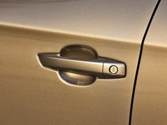 2016款 1.6L 自动尊贵型
