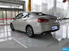 2016款 1.6L 自动豪华型