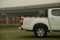 2016款 2.8T 两驱超豪华款JE493ZLQ4CA