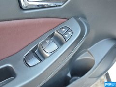 2015款 2.0L CVT睿趣运动版