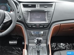 2015款 1.8T 自动精英版