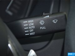 2015款 1.8T 自动精英版