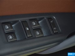 2015款 1.8T 自动精英版