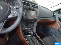 2015款 1.8T 自动精英版