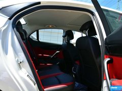 2015款 2.0T 自动豪华版