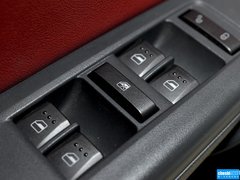 2015款 2.0T 自动豪华版