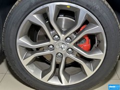 2015款 2.0T 自动豪华版