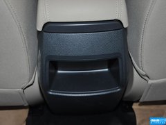 2015款 1.8T 手动舒适版