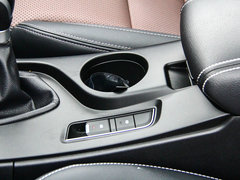 2016款 1.5T 手动领先型