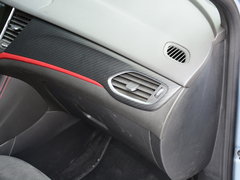 2016款 两厢GS 20T 双离合纵情运动型