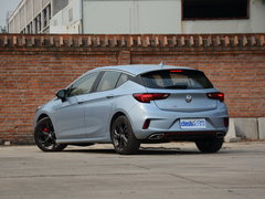 2016款 两厢GS 20T 双离合纵情运动型