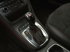 2016款 两厢GS 20T 双离合纵情运动型