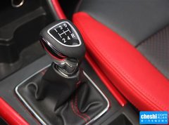 2015款 1.5L 手动标准版