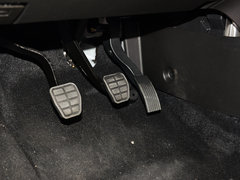 2015款 1.5L 手动标准版